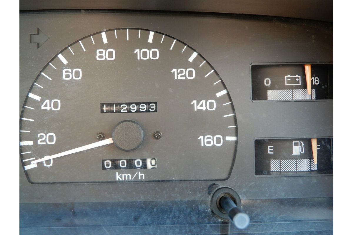 1995 Toyota Hilux SR5 RN90R Rear Wheel Drive