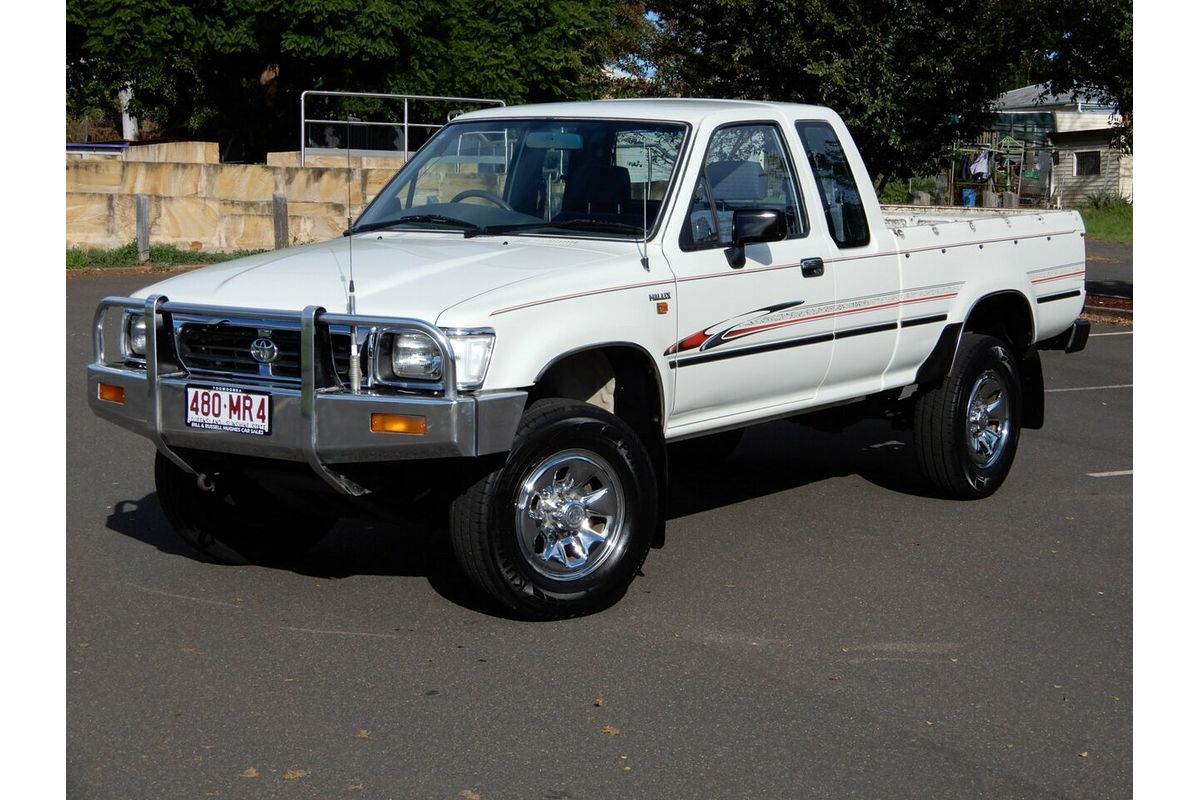1995 Toyota Hilux SR5 RN90R Rear Wheel Drive