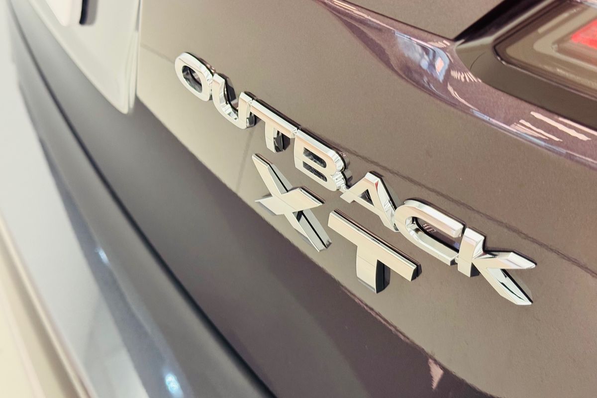 MY25 Subaru Outback Touring XT 