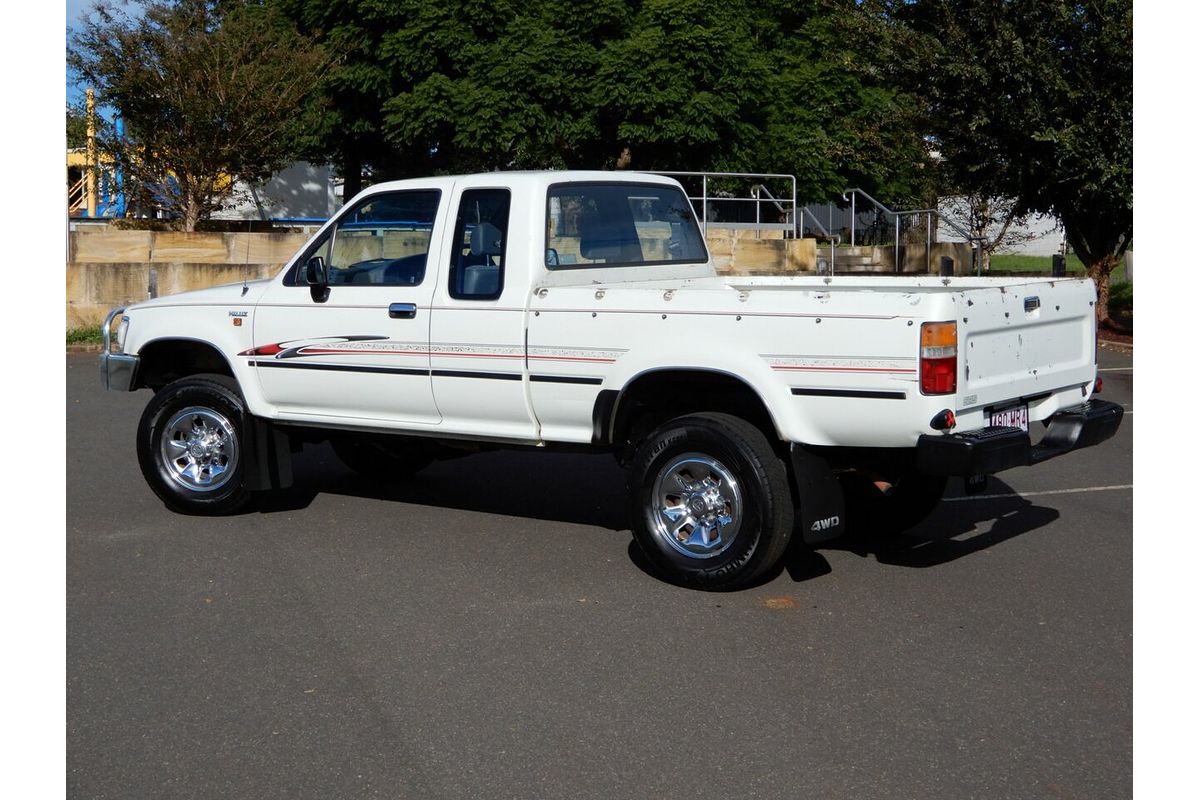 1995 Toyota Hilux SR5 RN90R Rear Wheel Drive