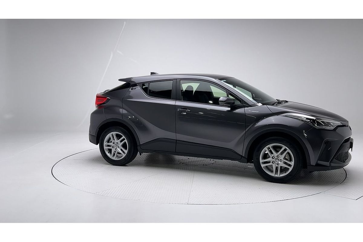 2020 Toyota C-HR NGX10R