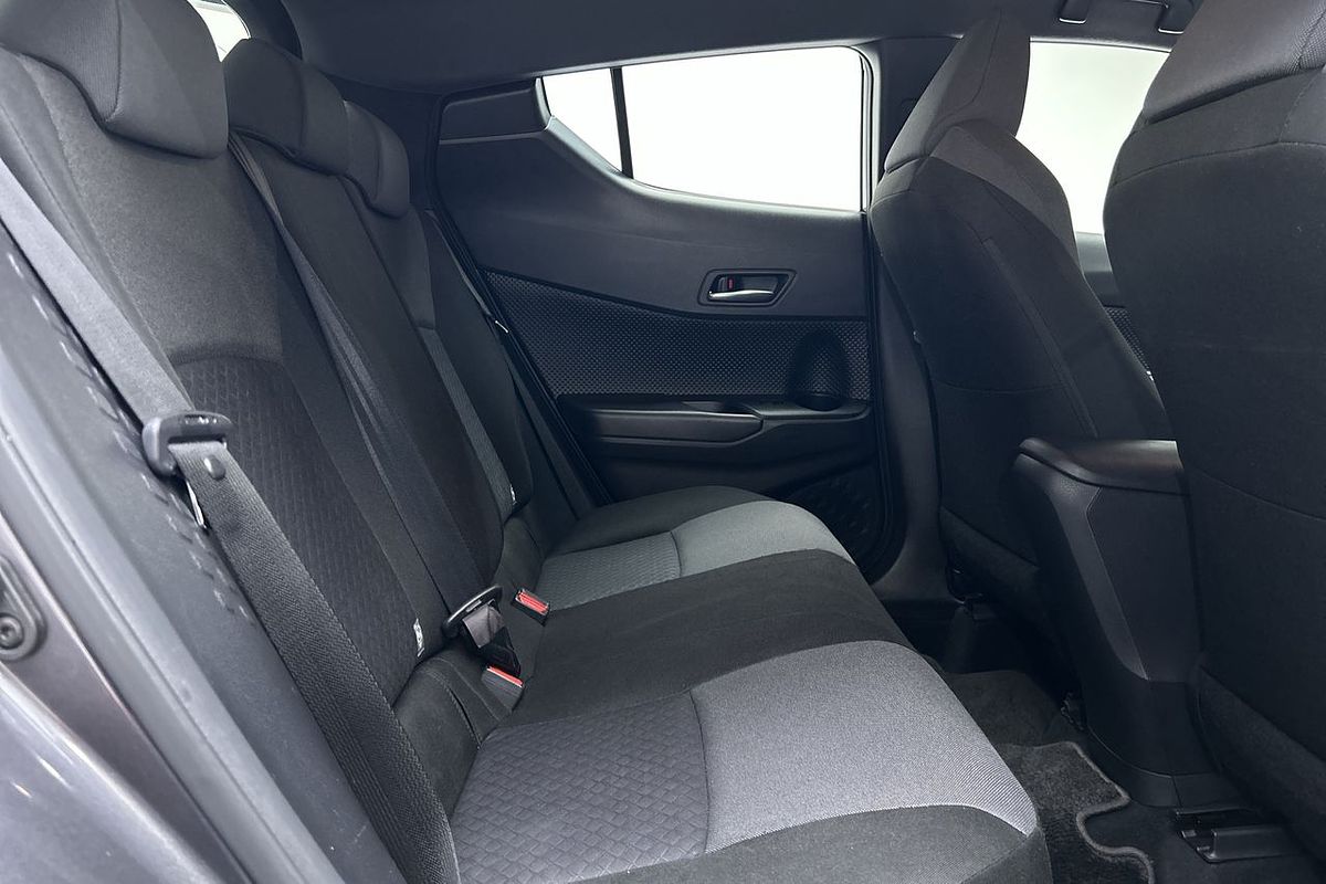 2020 Toyota C-HR NGX10R
