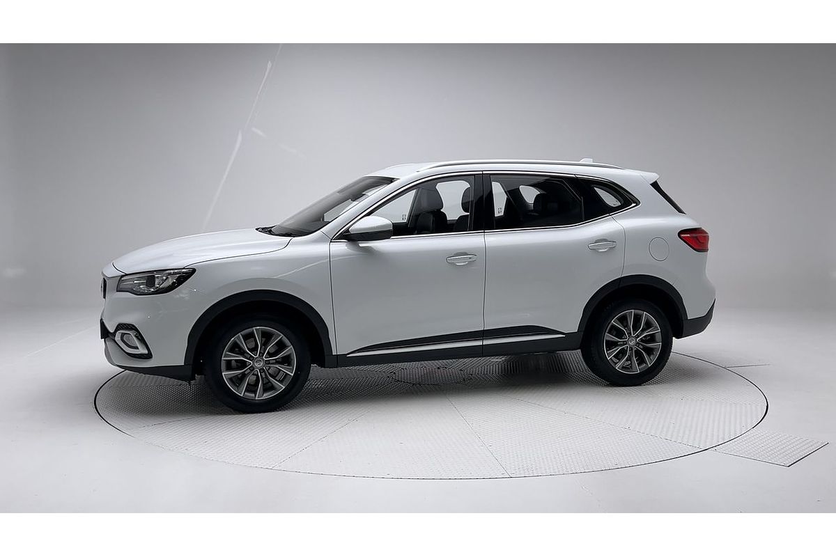 2022 MG HS Vibe SAS23