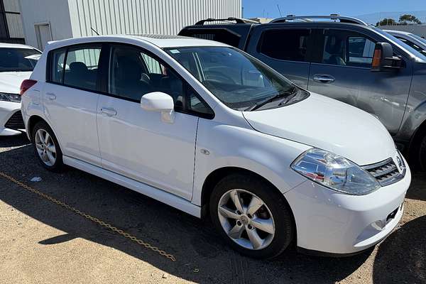 2011 Nissan Tiida Ti C11 S3