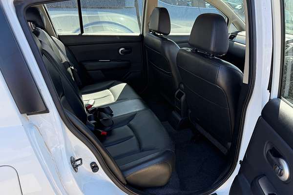 2011 Nissan Tiida Ti C11 S3