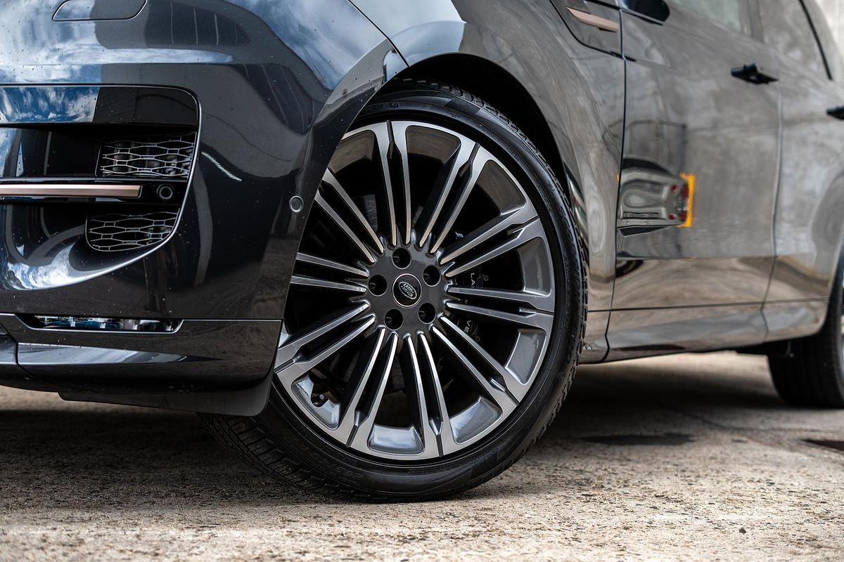 2024 Land Rover Range Rover Sport D300 Dynamic SE L461