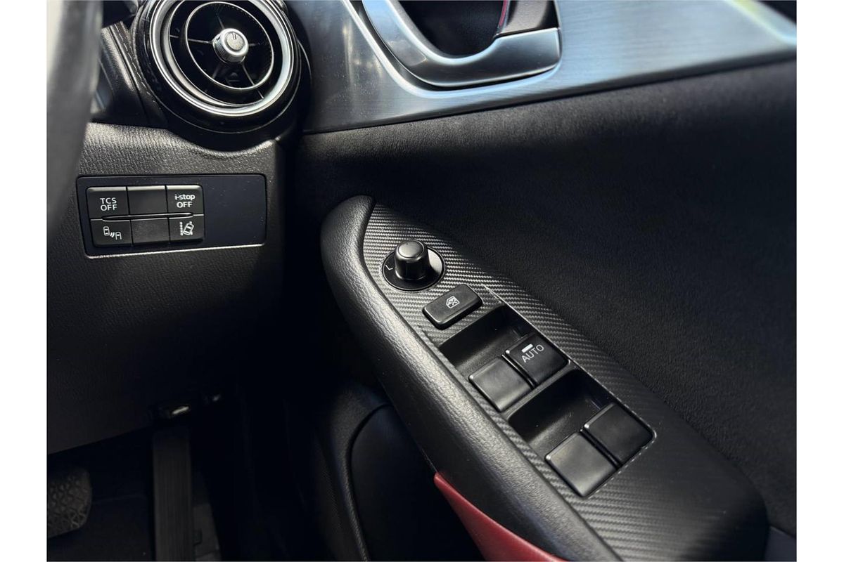 2015 Mazda CX-3 Akari DK