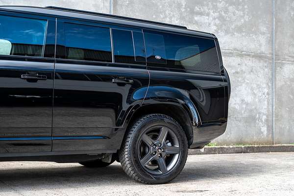 2024 Land Rover Defender 130 P400 X-Dynamic SE L663