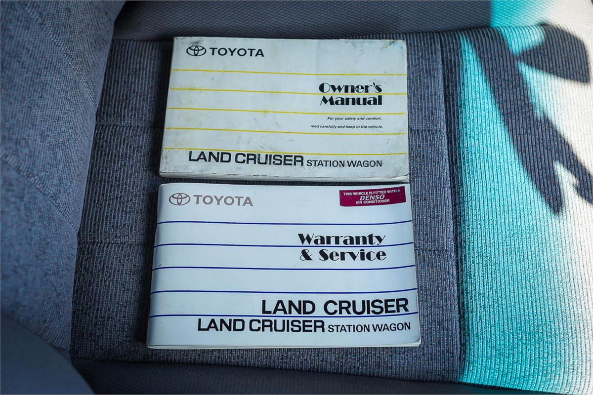 2003 Toyota Landcruiser GXL HDJ100R