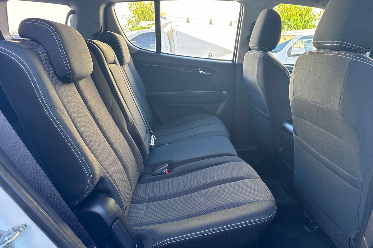 2021 Isuzu MU-X LS-M