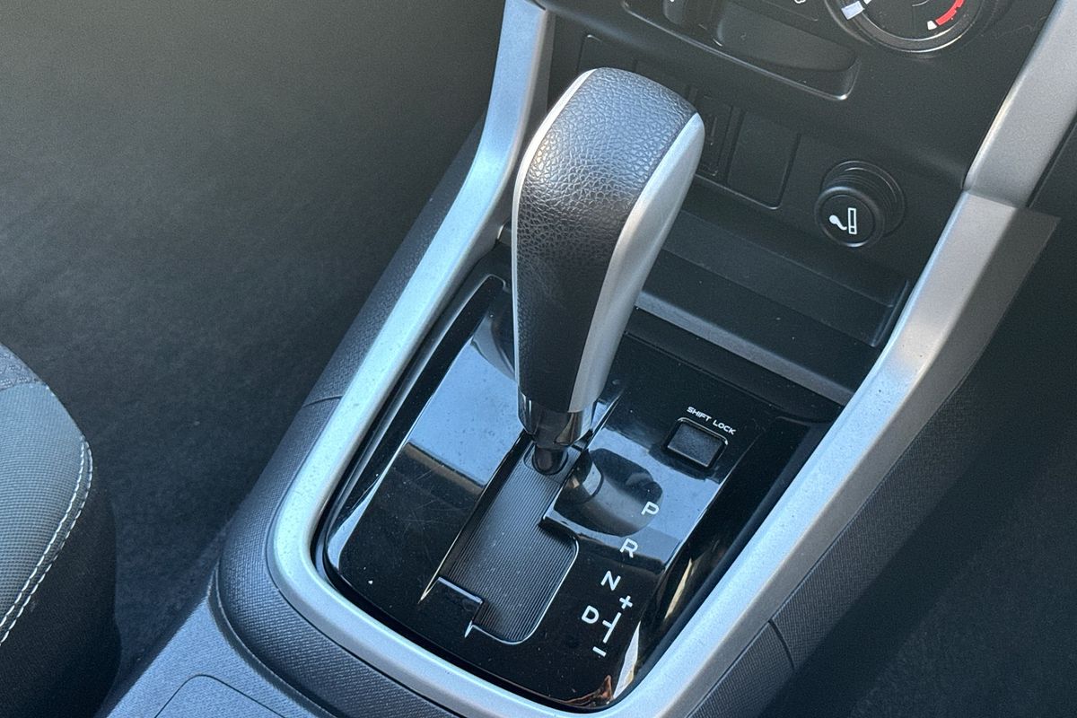 2021 Isuzu MU-X LS-M