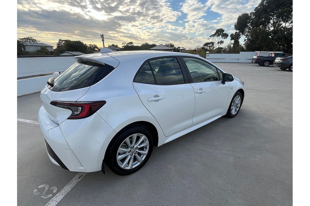 2024 Toyota Corolla Ascent Sport Hybrid ZWE219R