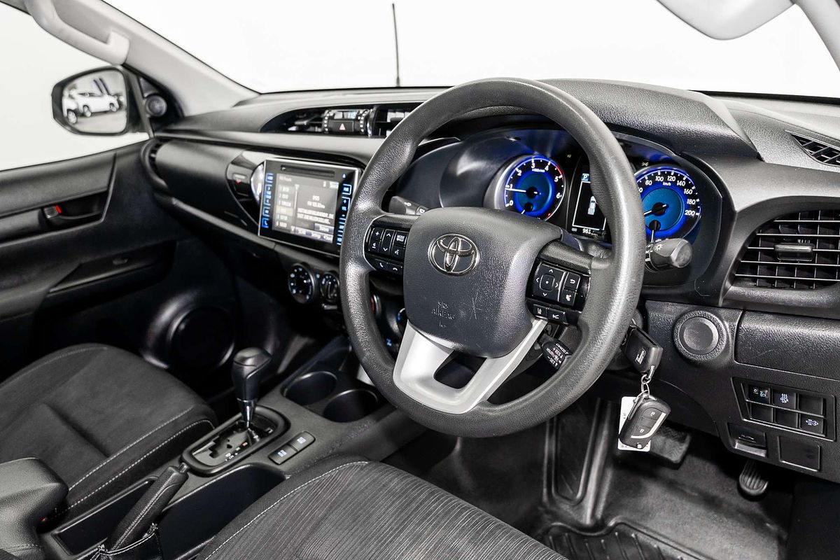 2019 Toyota Hilux SR GUN126R 4X4