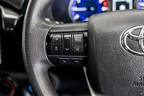 2019 Toyota Hilux SR GUN126R 4X4