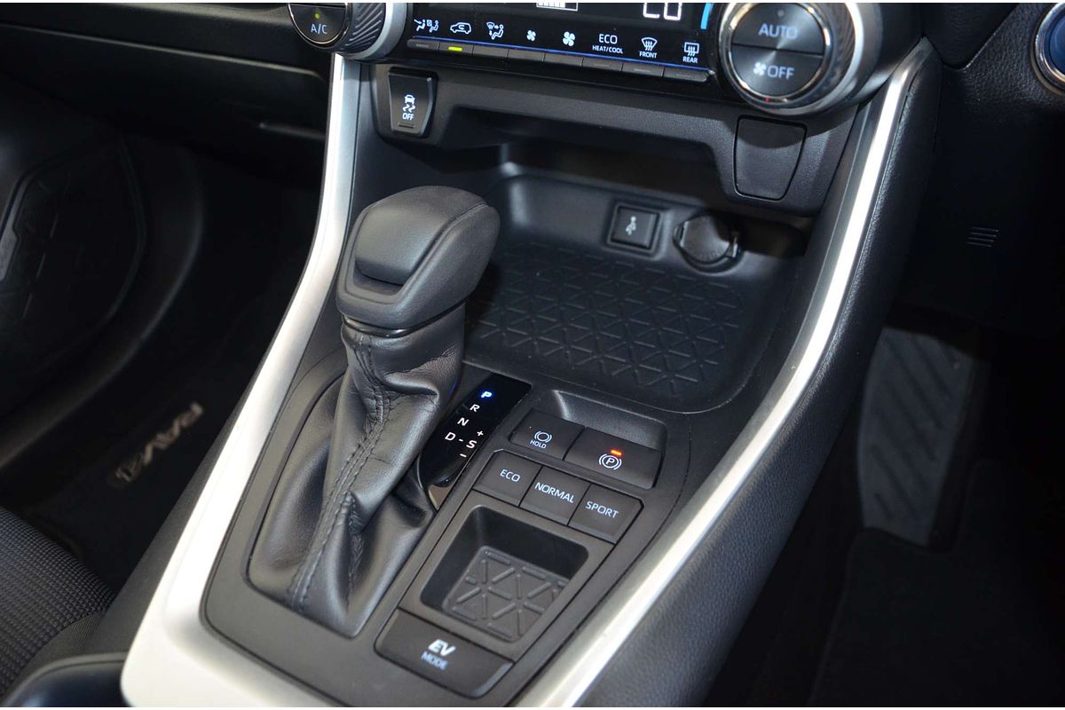 2020 Toyota RAV4 GX AXAH52R