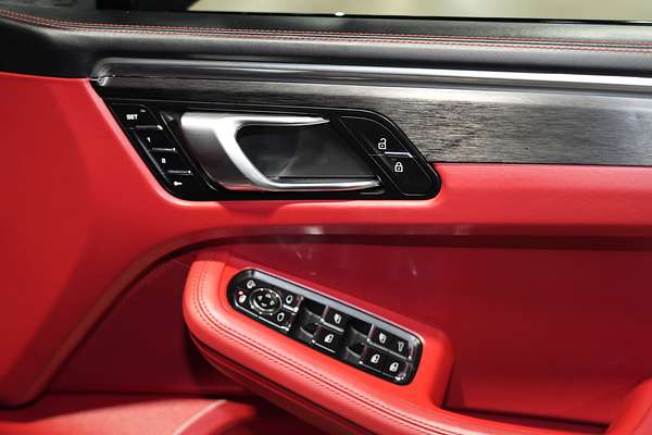 2021 Porsche Macan GTS 95B