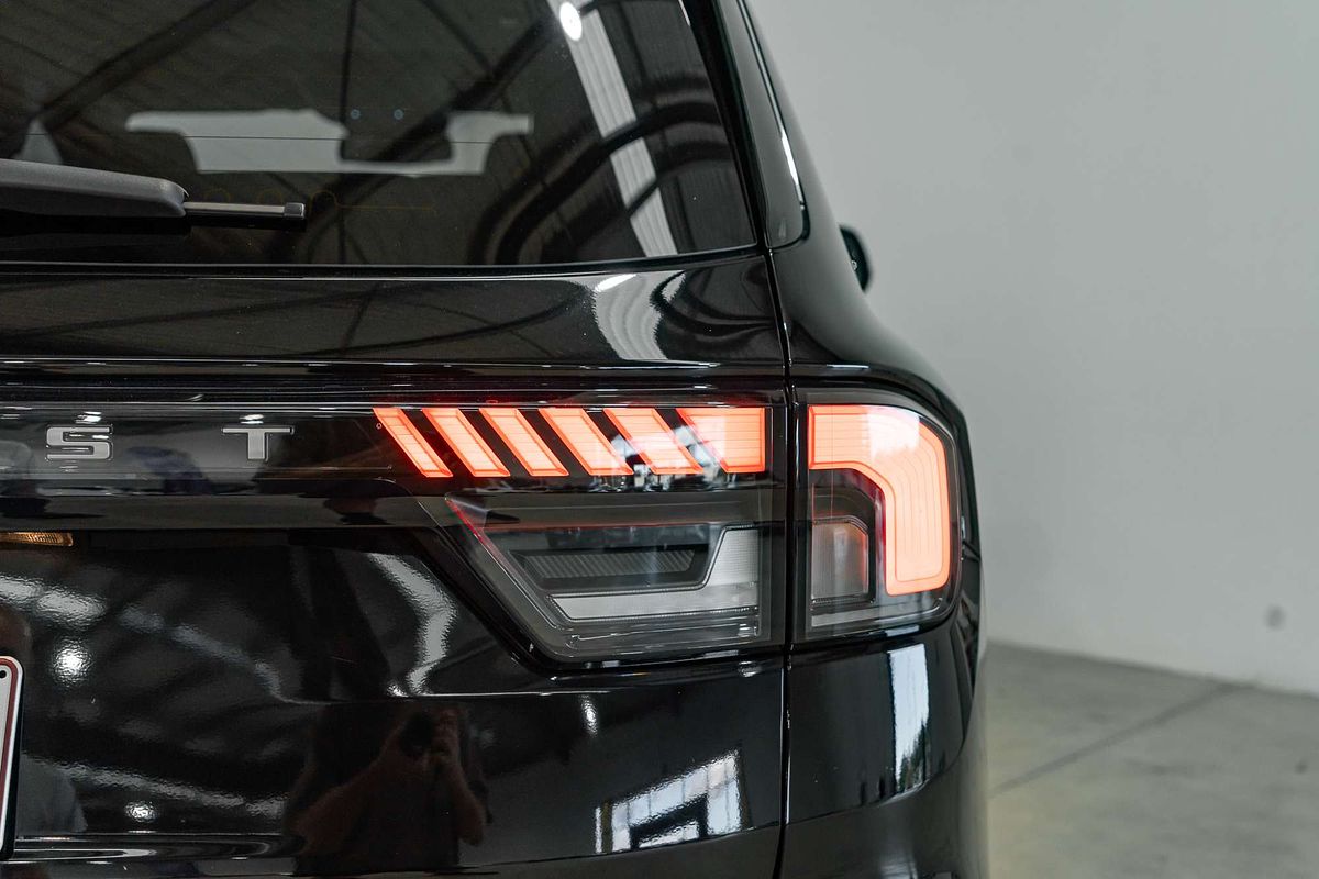 2024 Ford Everest Sport