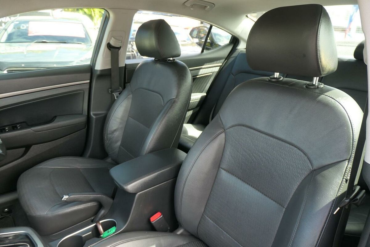 2016 Hyundai Elantra Elite AD