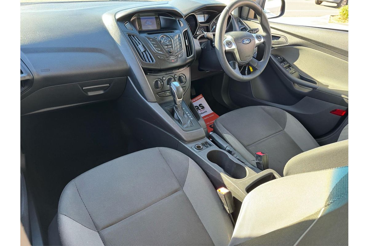 2011 Ford FOCUS TREND LW
