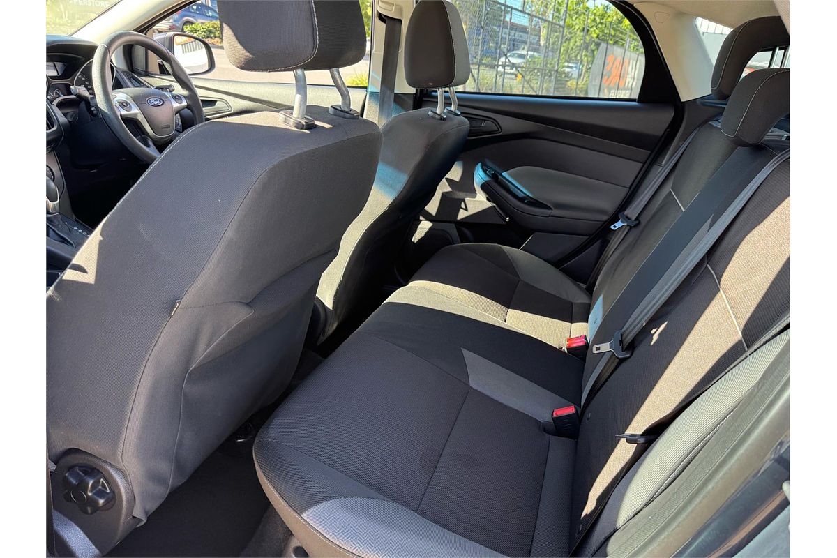 2011 Ford FOCUS TREND LW