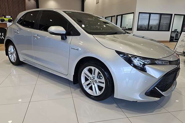 2020 Toyota Corolla Ascent Sport Hybrid ZWE211R