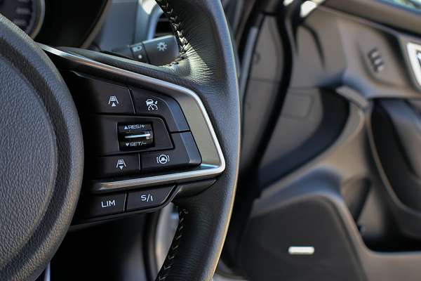2023 Subaru Forester Hybrid S S5