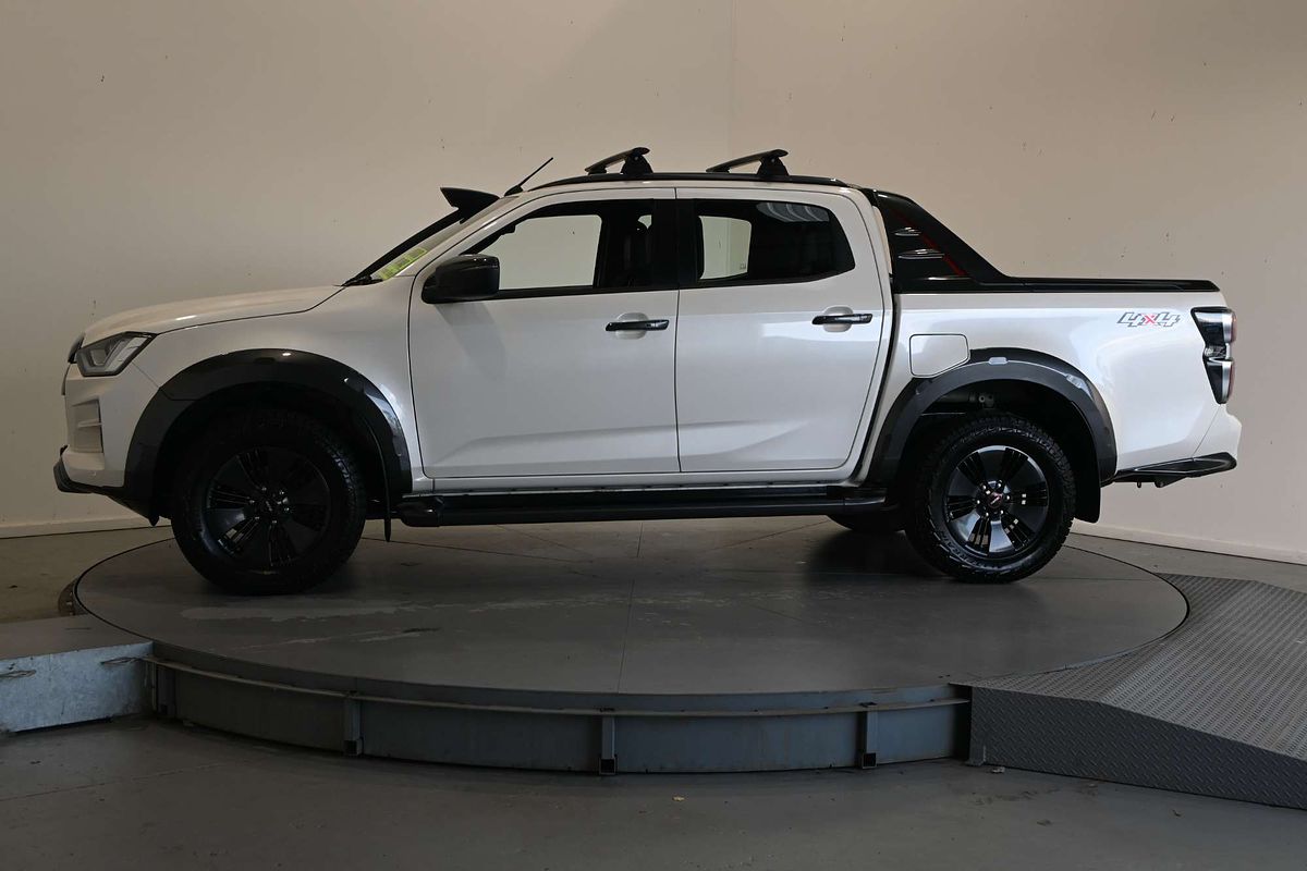 2025 Isuzu D-MAX X-TERRAIN 4X4