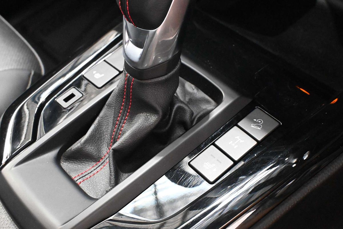 2025 Isuzu D-MAX X-TERRAIN 4X4