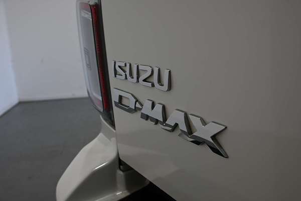 2025 Isuzu D-MAX X-TERRAIN 4X4
