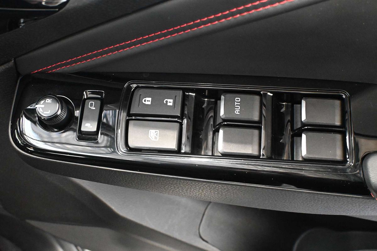 2025 Isuzu D-MAX X-TERRAIN 4X4