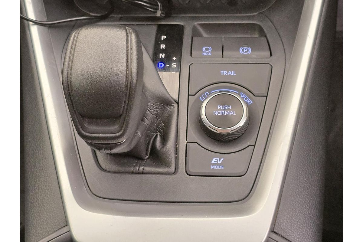 2020 Toyota RAV4 GX AXAH54R