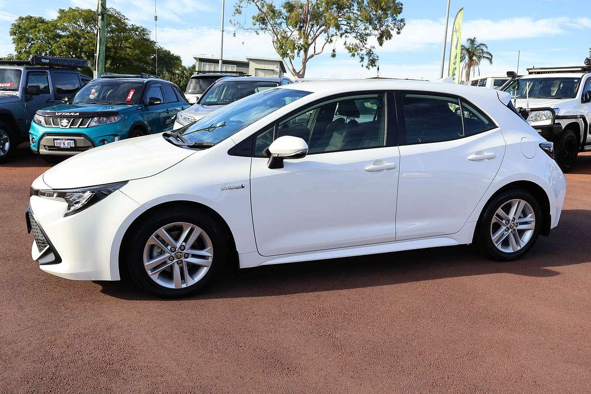 2022 Toyota Corolla Ascent Sport Hybrid ZWE211R