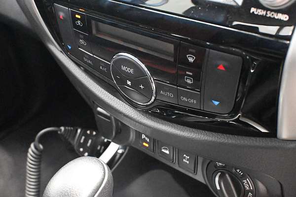 2021 Nissan Navara SL D23 4X4