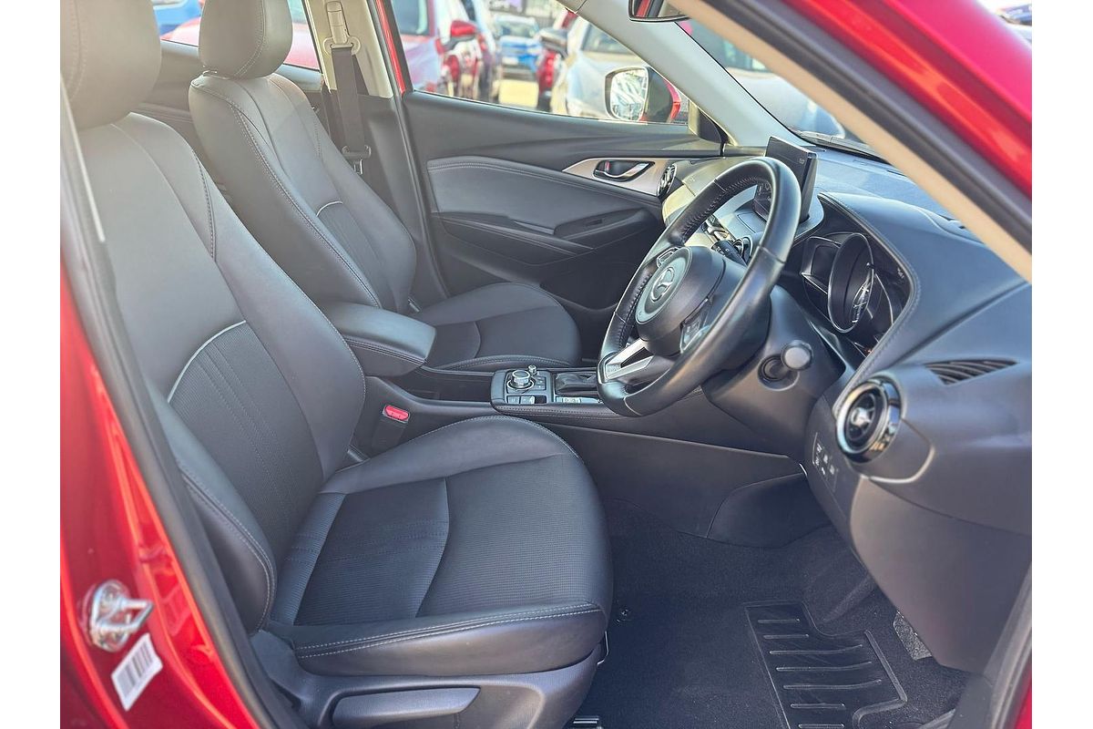 2022 Mazda CX-3 sTouring DK