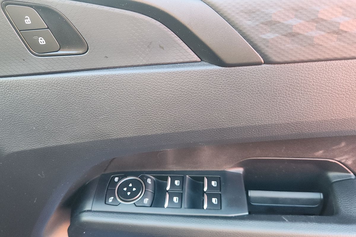 2024 Volkswagen Amarok TDI405 Core NF 4X4