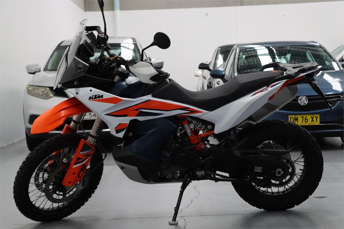 2022 KTM 890 Adventure R Adventure