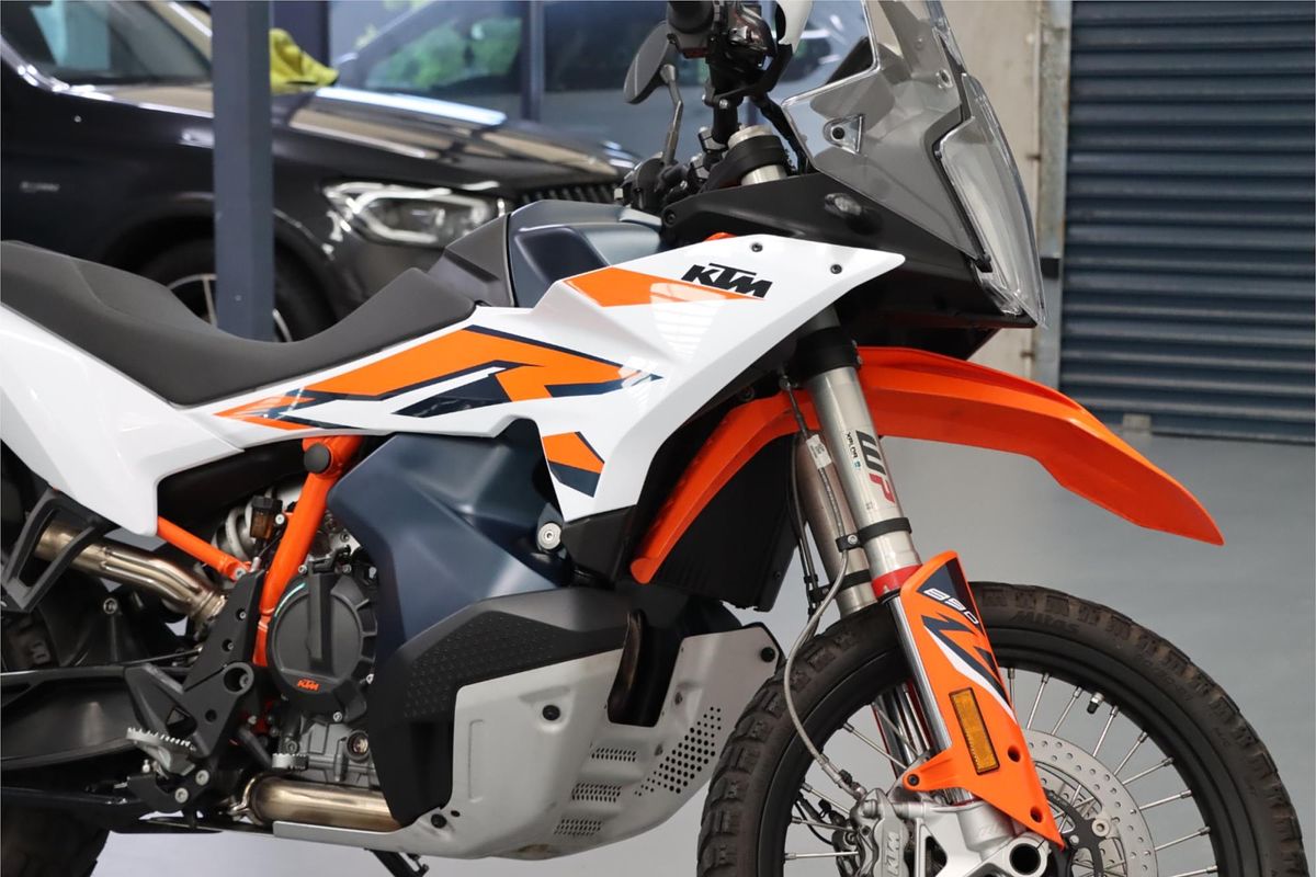 2022 KTM 890 Adventure R Adventure