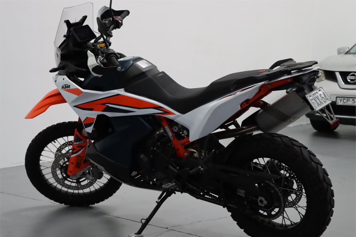 2022 KTM 890 Adventure R Adventure