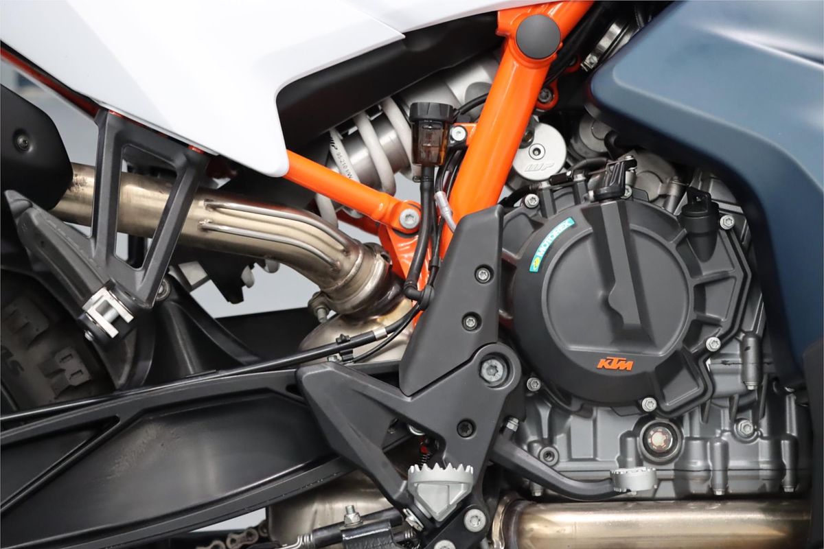 2022 KTM 890 Adventure R Adventure