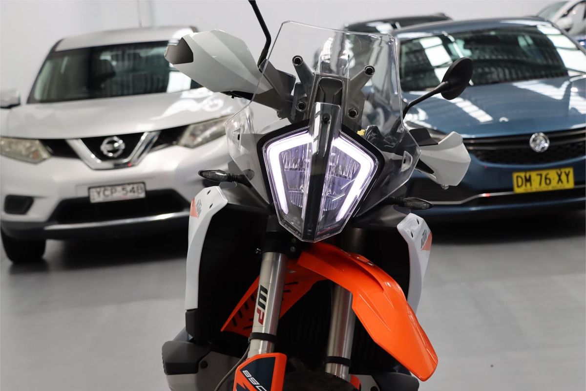 2022 KTM 890 Adventure R Adventure