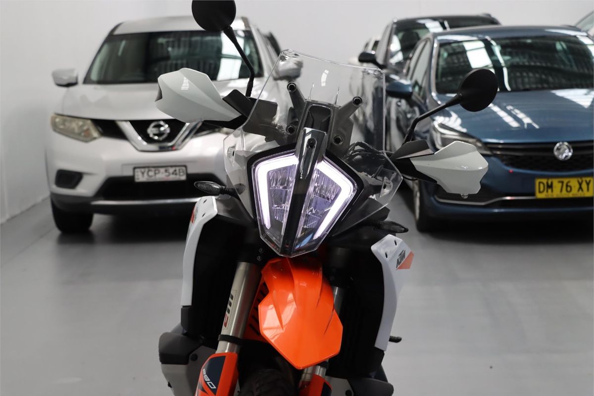 2022 KTM 890 Adventure R Adventure