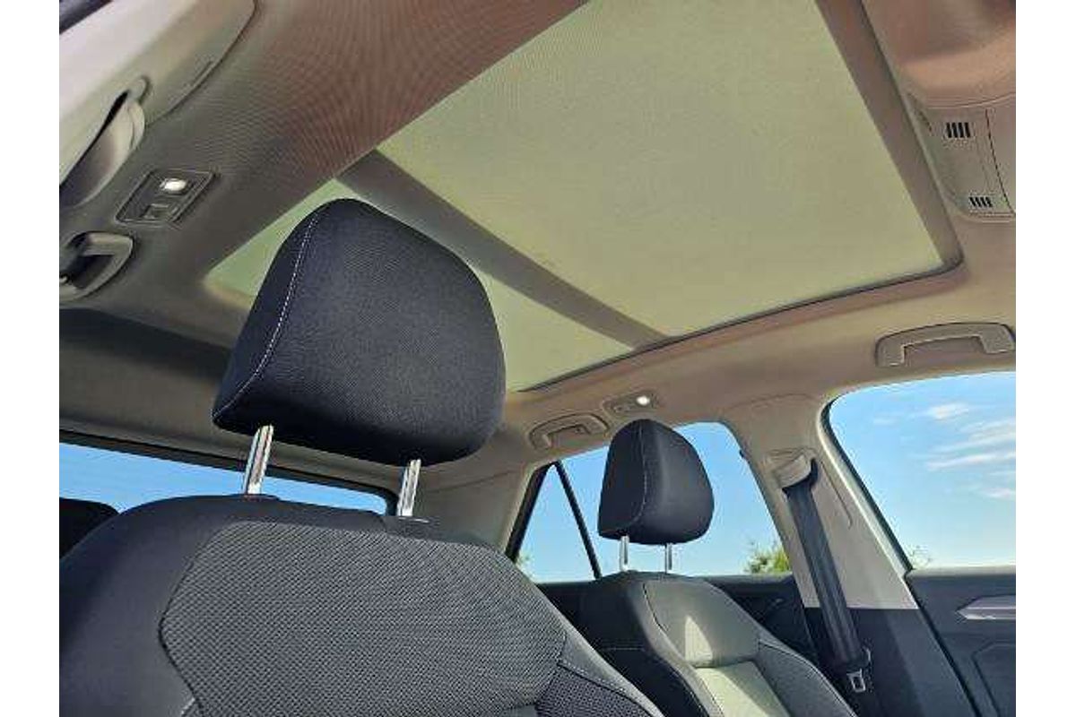 2025 Volkswagen T-Roc