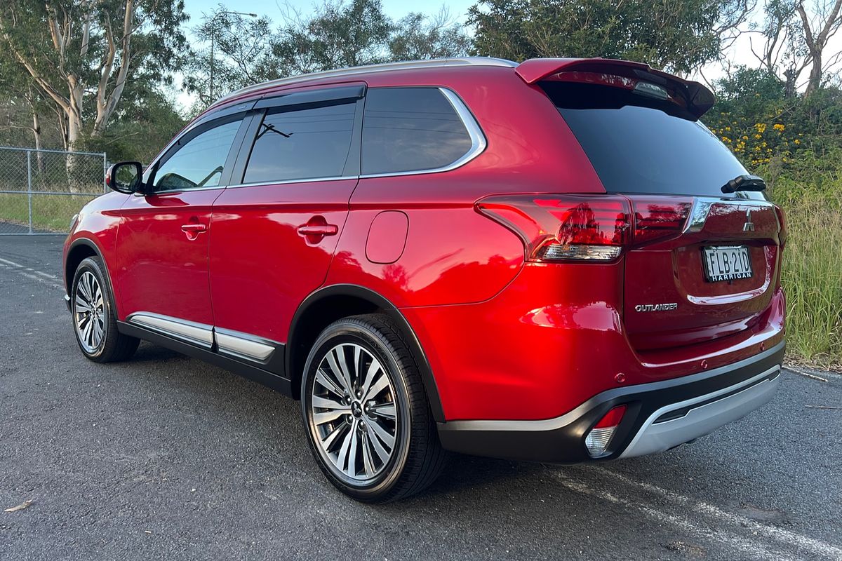 2020 Mitsubishi Outlander LS ZL