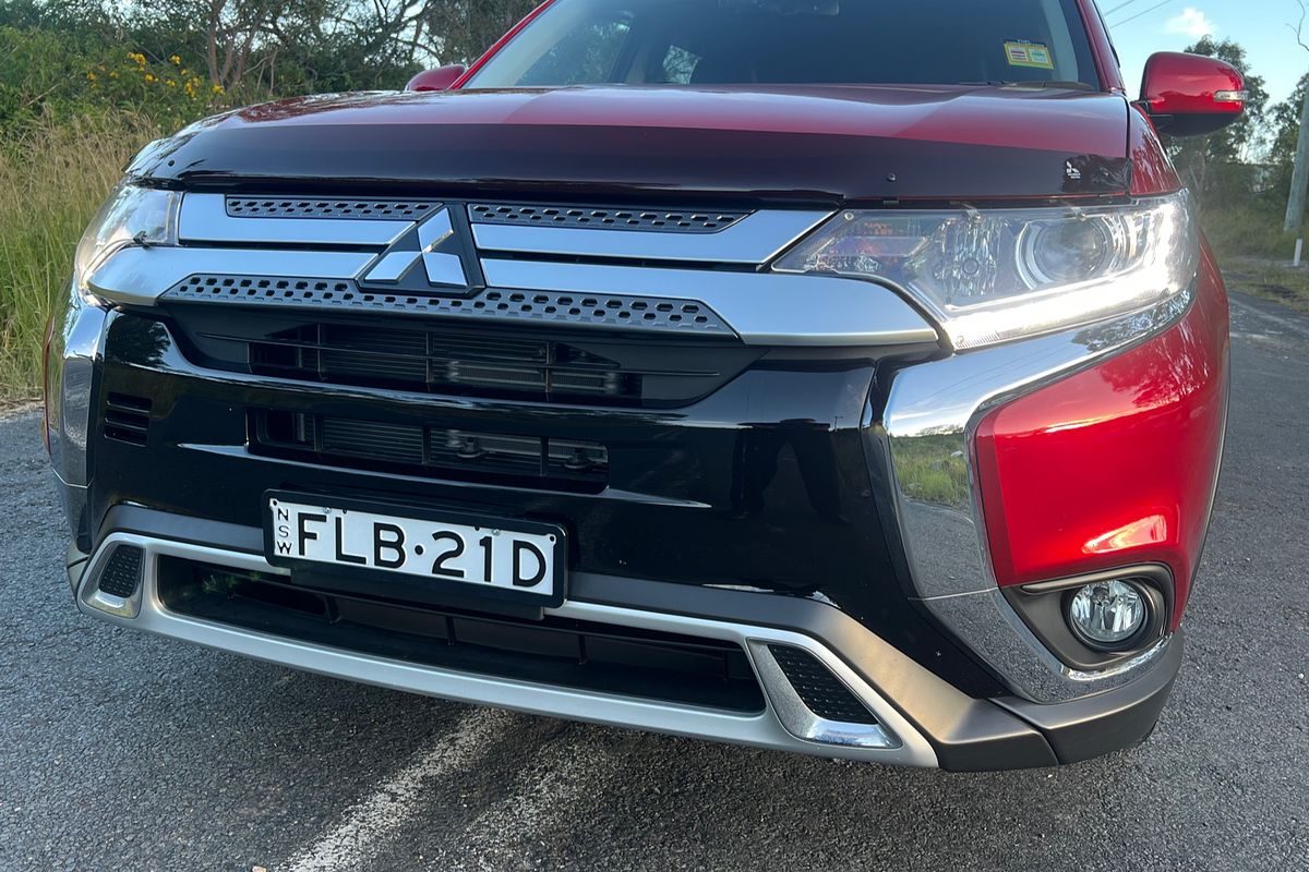 2020 Mitsubishi Outlander LS ZL