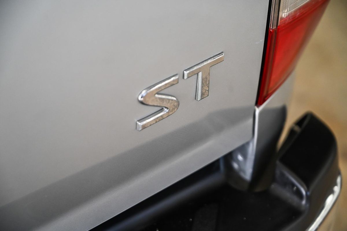 2018 Nissan Navara ST D23 Series 3 4X4