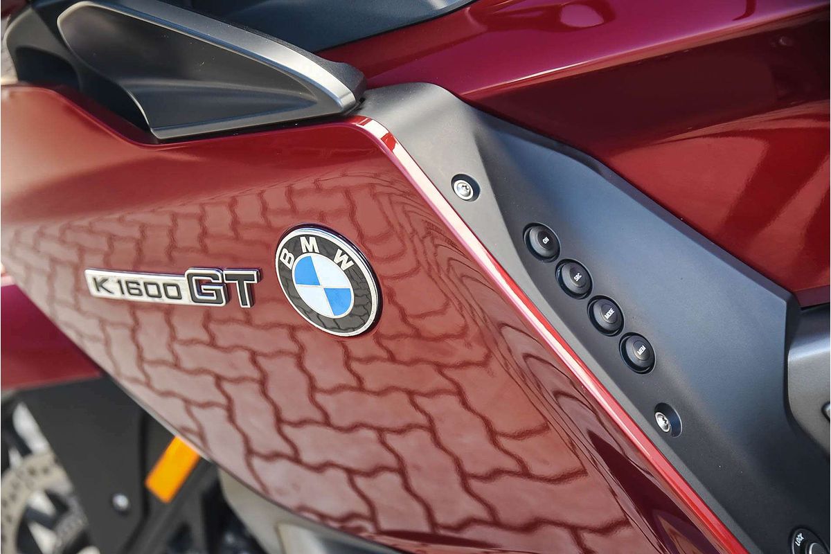 2011 BMW K1600