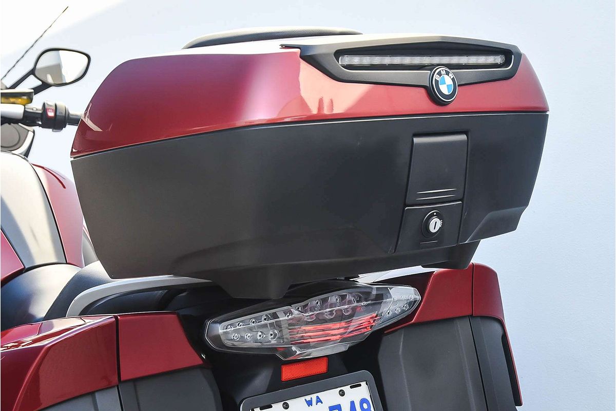 2011 BMW K1600
