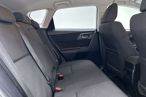 2018 Toyota Corolla Ascent Sport ZRE182R