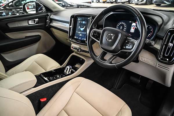 2020 Volvo XC40 T4 Inscription