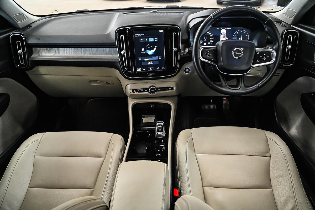 2020 Volvo XC40 T4 Inscription
